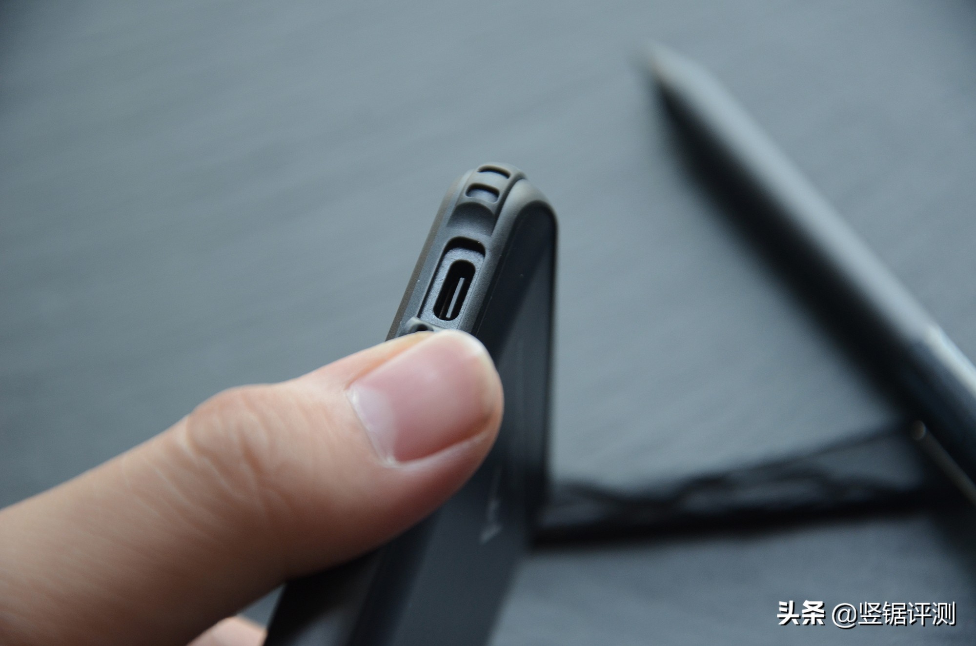 AGMH2三防手机评测:前置2.5W扬声器,搭载虎贲T310处理器