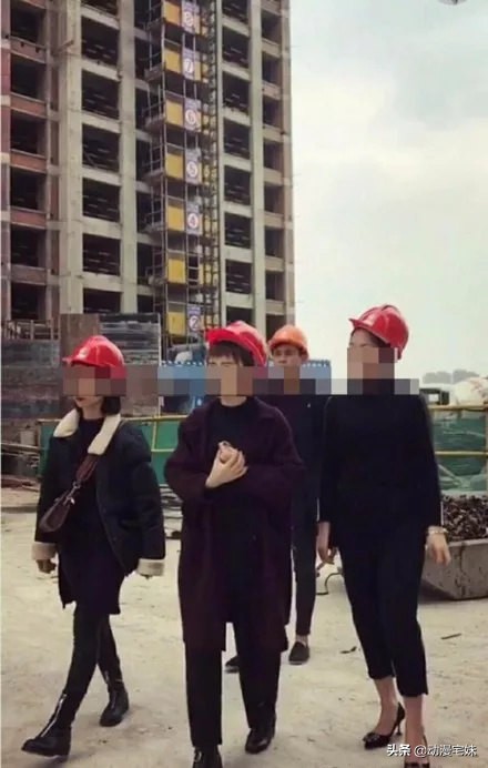 微商借豪车装逼出事故,大型微商失败现场