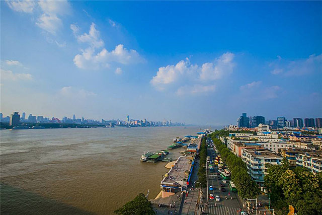 易中天说武汉是个好地方,易中天谈南京