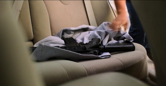 扒光他们的「黑历史」，网飞再次突破尺度