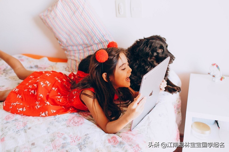 唐诗女孩名字大气文雅,唐诗取名有寓意女孩名字推荐