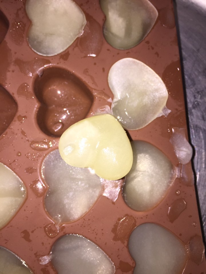 柠檬不切开保存一年的方法,柠檬不放冰箱的保存方法用罐子装