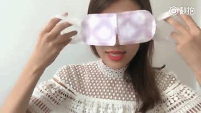 眼霜的正确涂抹手法是怎样的 (涂眼霜的正确手法到底是怎么样的)