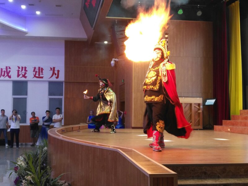 美国学生眼中的清华北大,南充一中与南充高中的区别