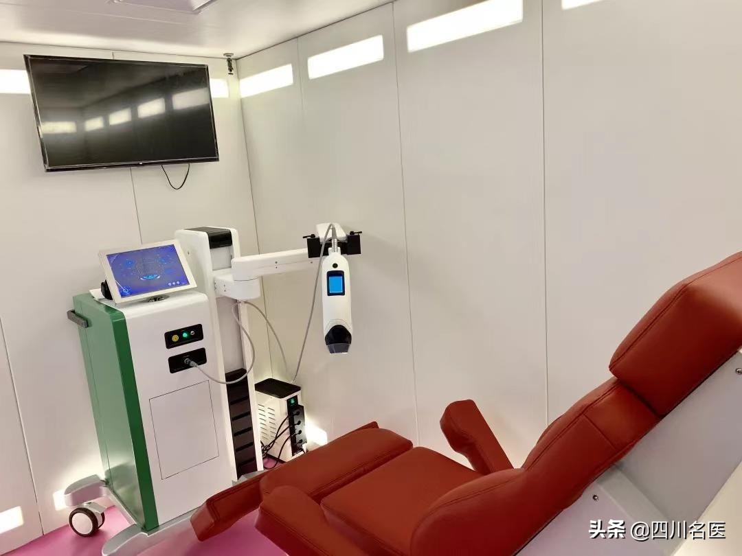 四川华西医院治疗阳痿哪个医生好,华西医院男科治疗阳萎专家