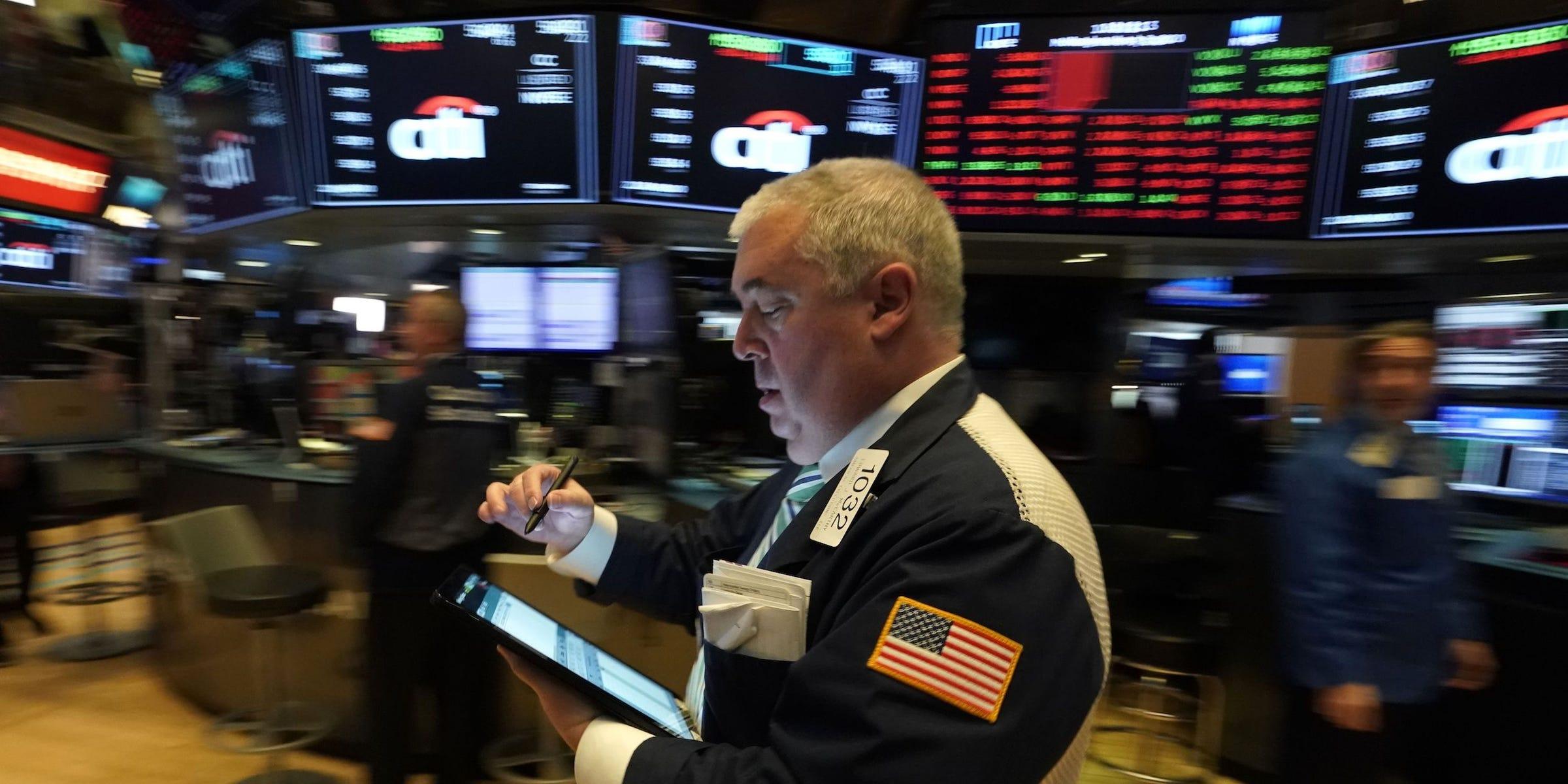 散户硬刚华尔街空头,可炒股的钱需要缴税吗?散户们别高兴得太早