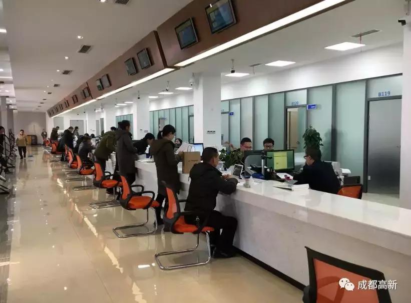 致敬岁月，未来可期！穿越30年带你看成都高新30个第一