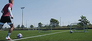 怎么传出直塞,内贴地弧线传球怎么传的