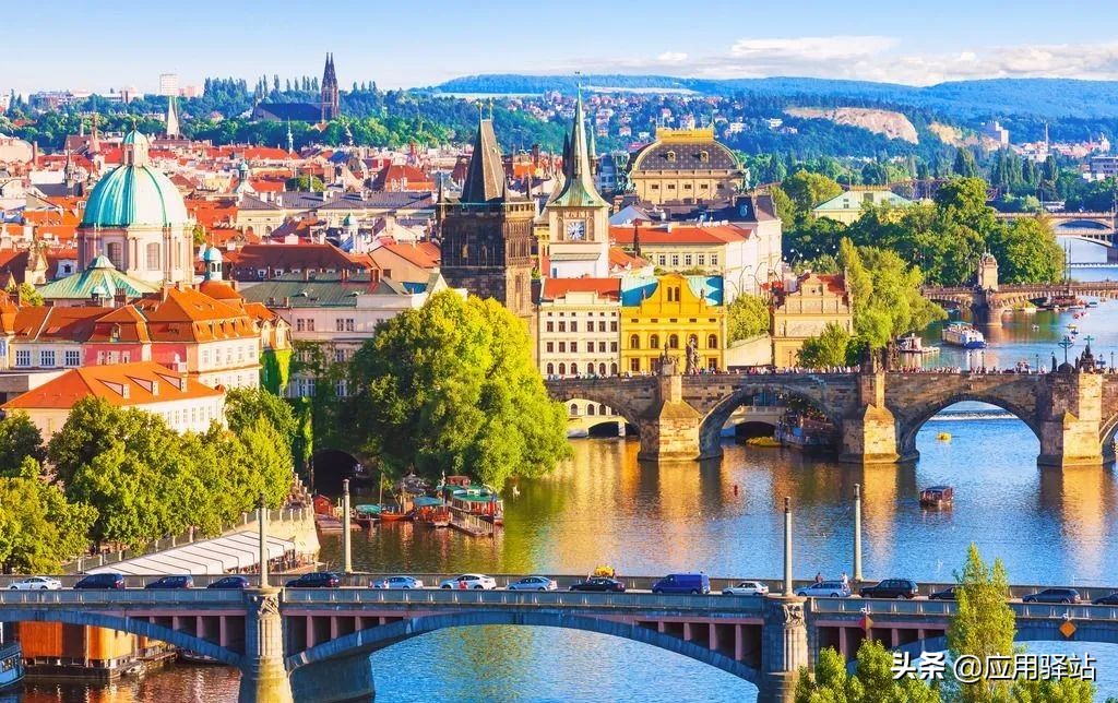 出入境机关英语,机场出入境常用的英语