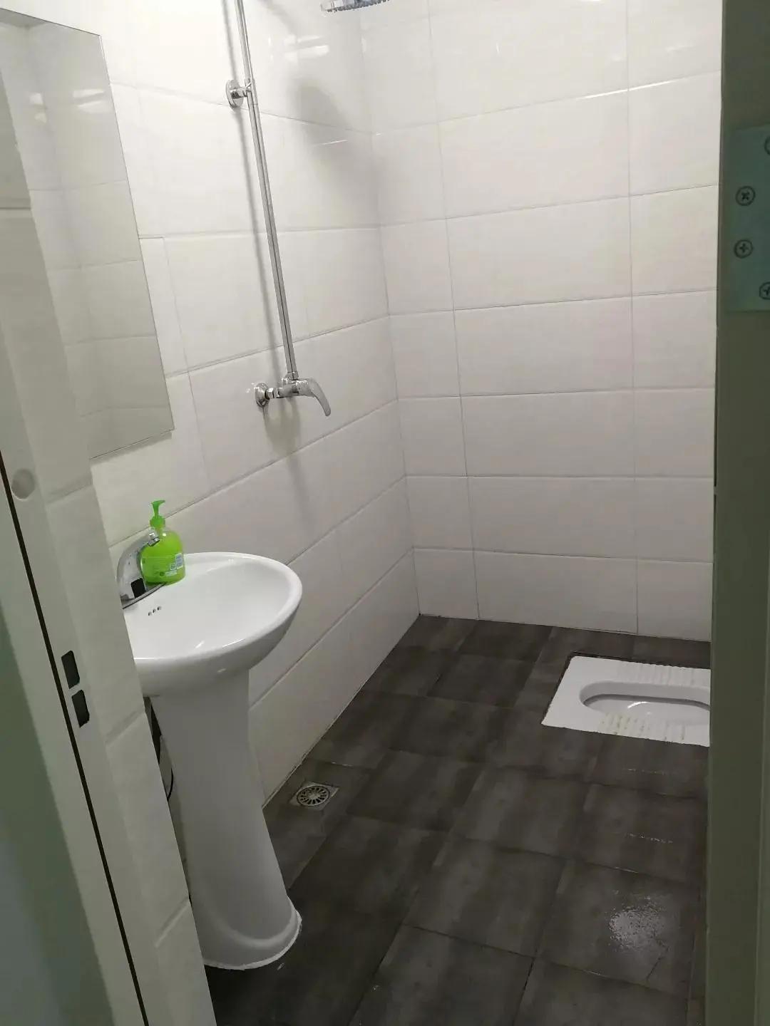 哪个学校的研究生宿舍比较好,研究生宿舍最好的医学院