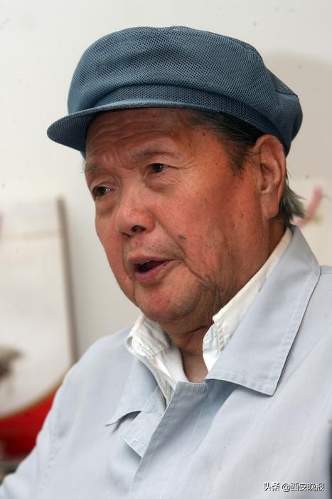 刘文西黄土情作品,刘文西人物画黄土情只有一幅吗