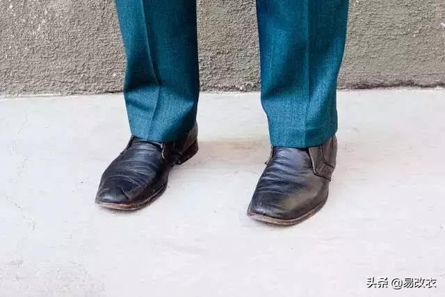 西裤裤腰应该穿到哪个位置,西裤裤长规格如何选