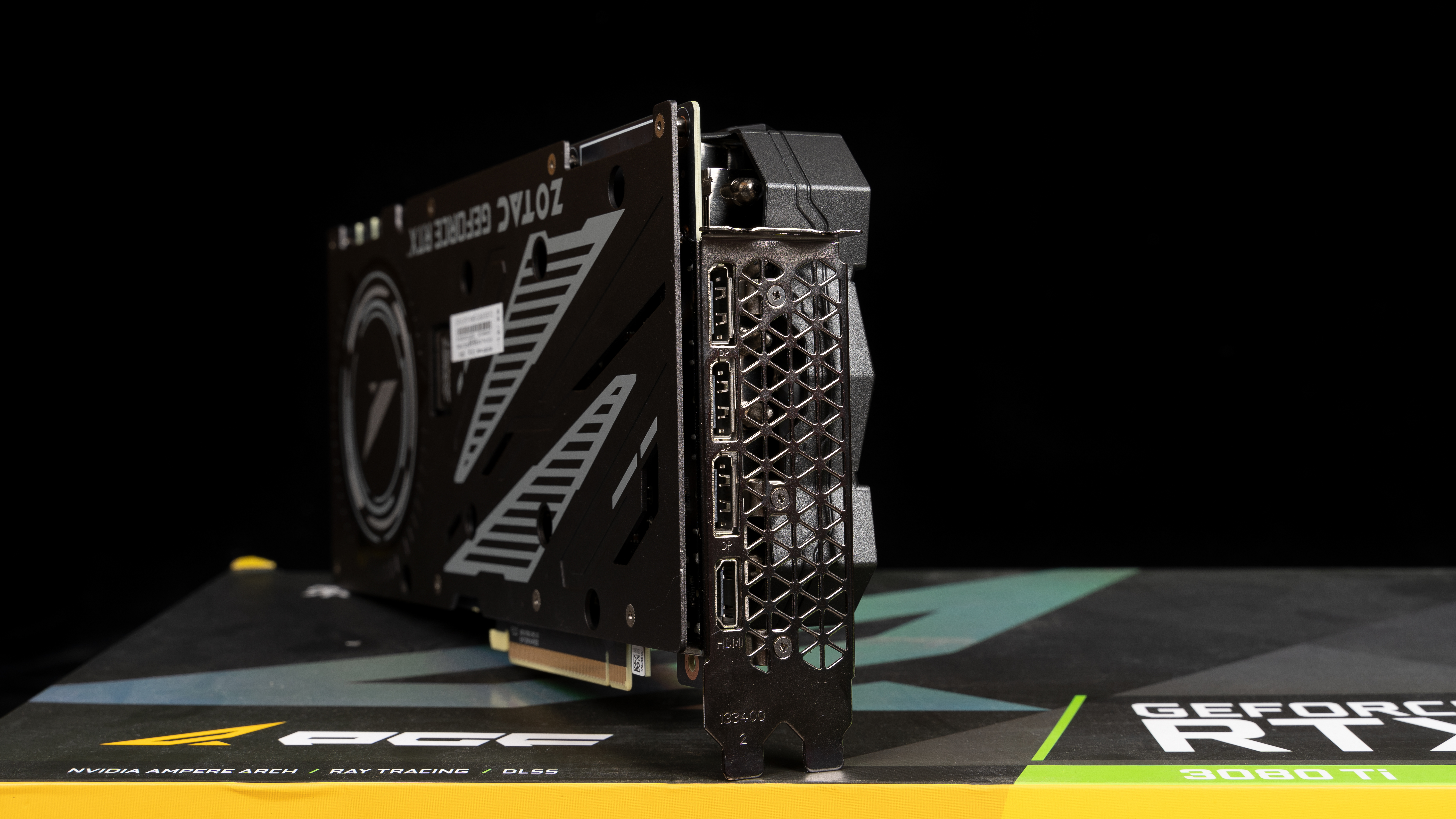 i9-12900K+ROGSTRIXZ690-E开箱测试，对比11900K提升巨大