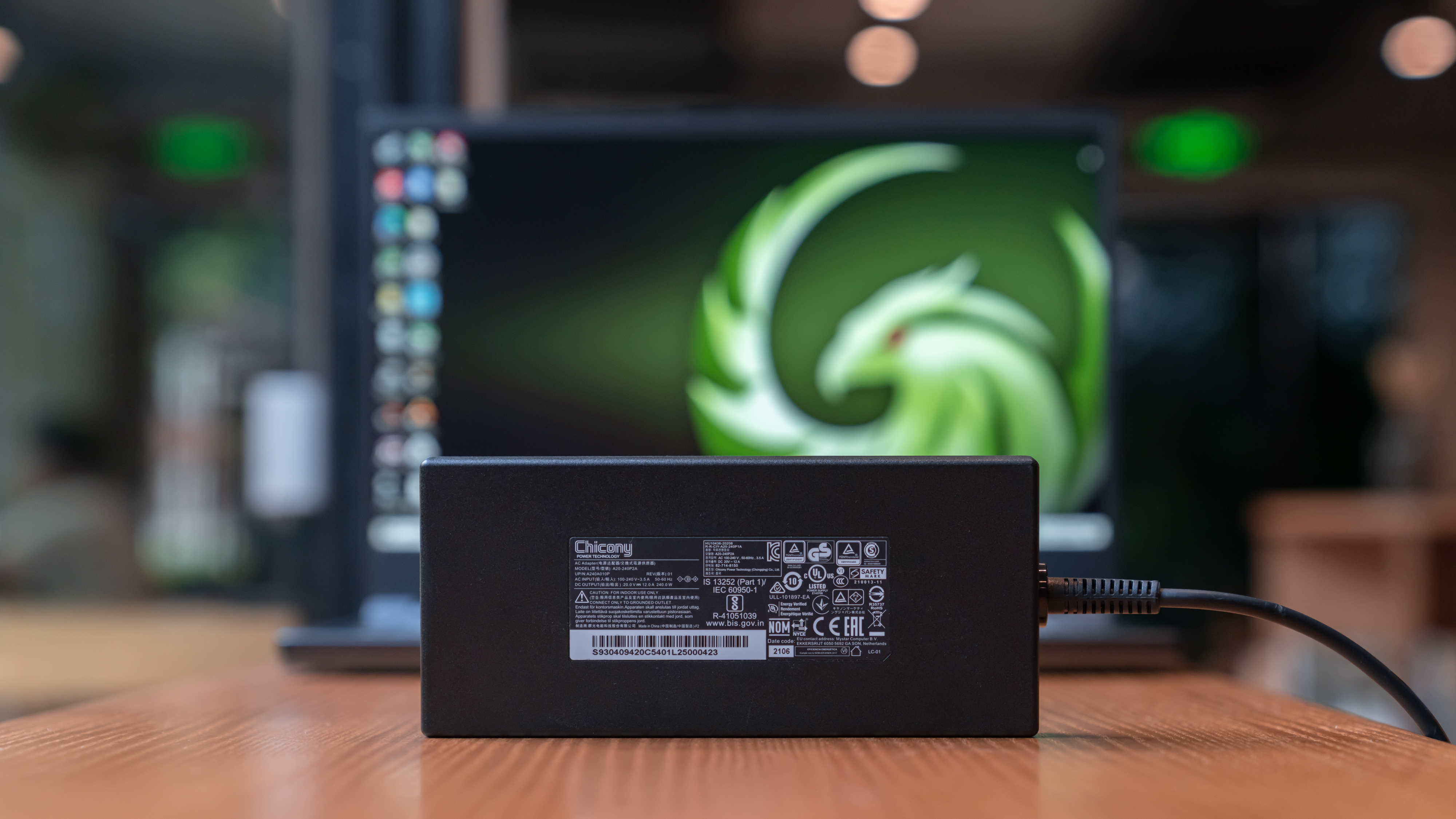 微星幻影15游戏测试,微星幻影15对比勇者