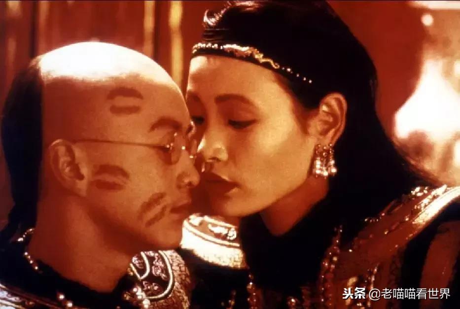 爱新觉罗溥仪戴眼镜照片,末代皇帝溥仪是怎么近视的