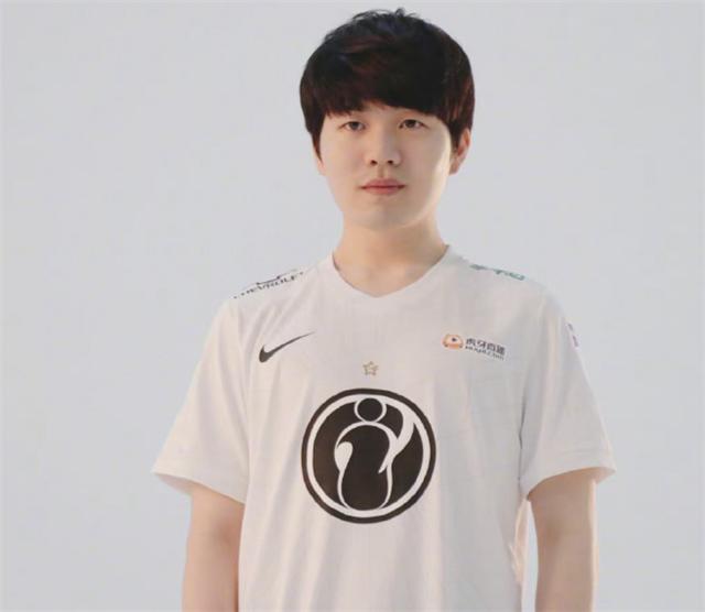 lpl亮相fpx夺冠皮肤,lpl春季赛fpx战胜tt