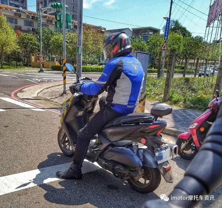 2020款雅马哈复古摩托车,2020雅马哈赛鹰改款