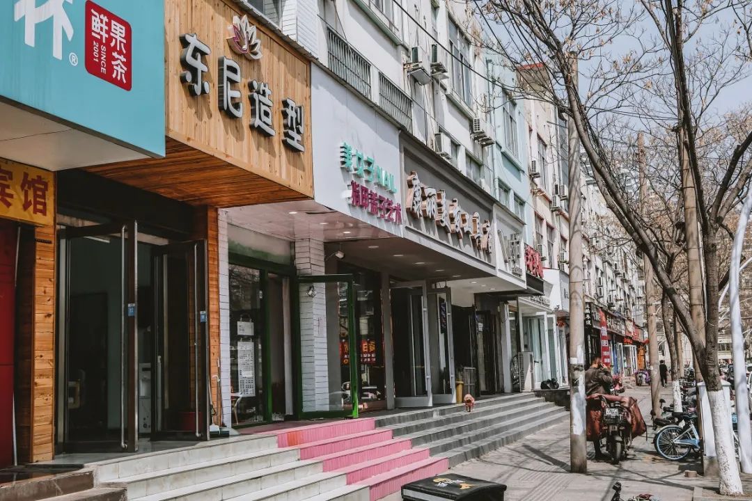 八蜡庙街涑河南街美食,八腊庙街的提拉米苏店