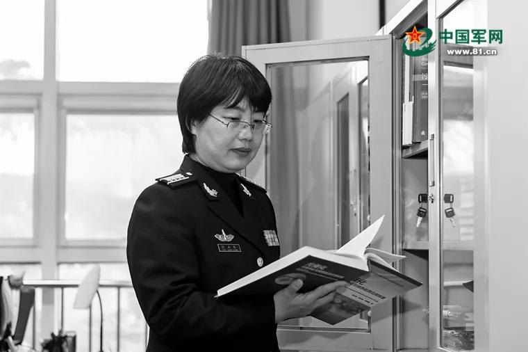 最美巾帼军人事迹,全国巾帼建功标兵名单解放军