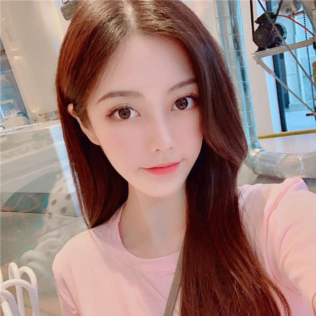 脸皮干燥紧绷请问怎么正确补水,皮肤缺水干燥用什么护肤品好