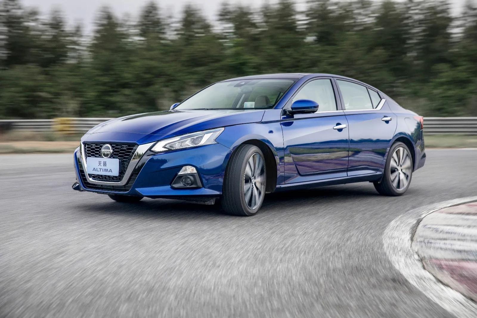 日产也放下了“面子”!天籁一口气跌3.5万,30天卖9664辆