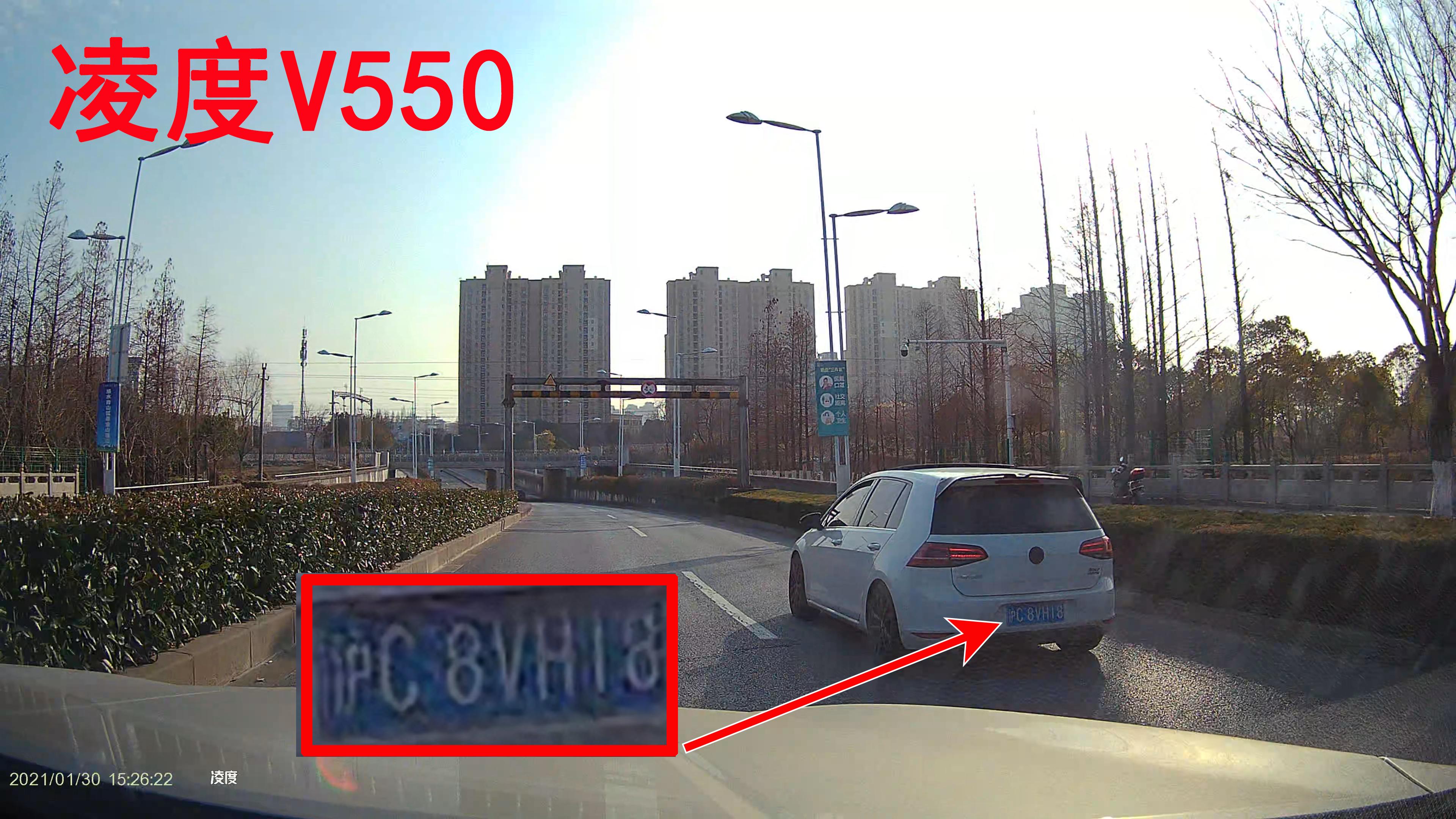 蕾橙测评实拍验证6款热门4K行车记录仪到底能不能拍清楚车牌？