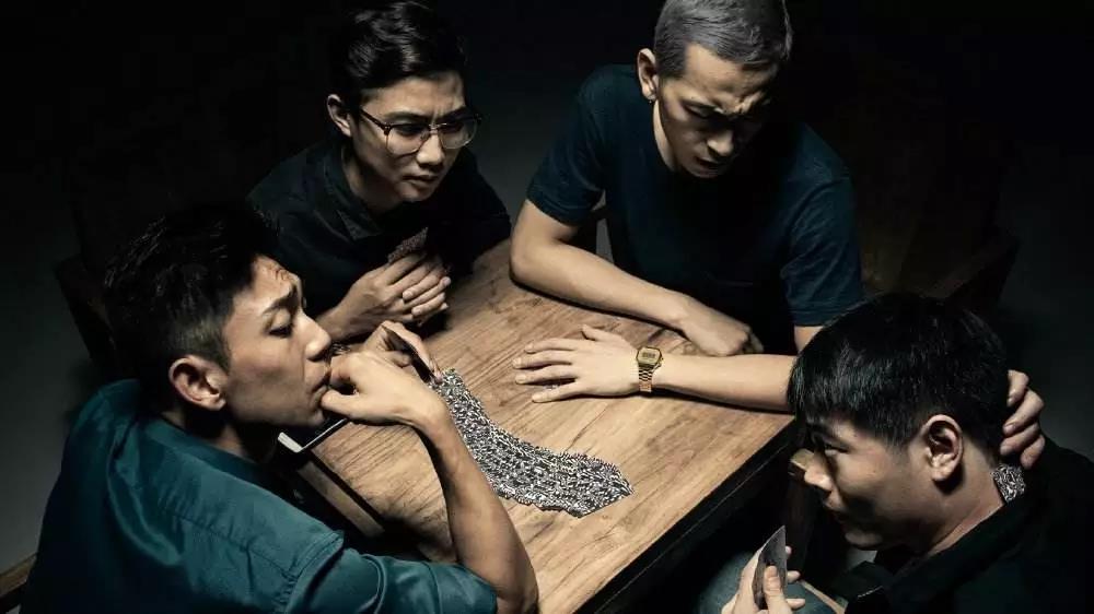 这部未映先火的国产神剧,2022年必看的一部悬疑烧脑神剧