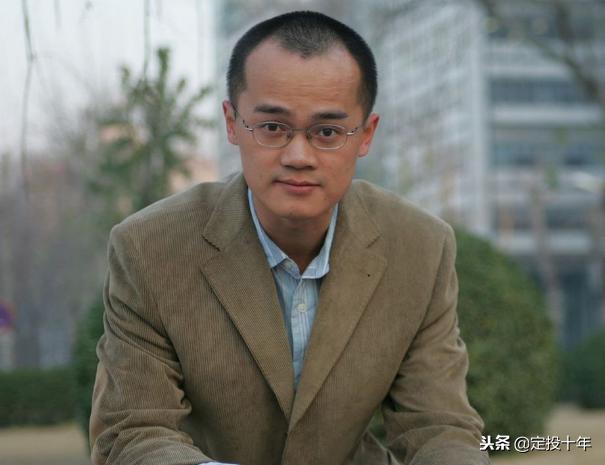 大佬不为人知的另一面：马云痛哭，王健林堵行长门、王兴九败一胜