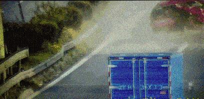 高速上前车突然急刹,高速突然急刹后车变道