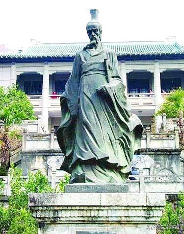 〖古诗话体育〗（7）风俗如狂重此时——龙舟竞渡