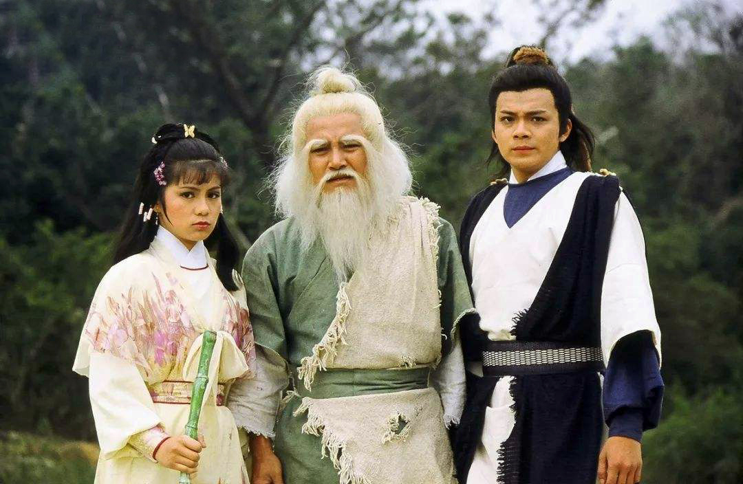 37年后《射雕英雄传》演员今昔照黄日华58岁曾江86岁而他89岁