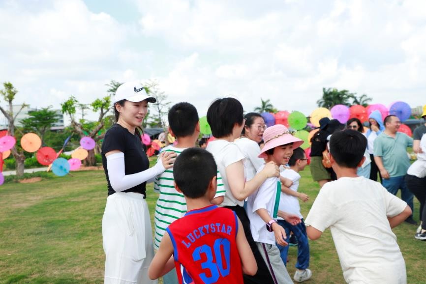 罕步教育2021年虎英小学203班亲子春游活动｜阳光行快乐游