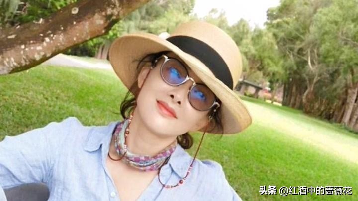 郭冬临牛莉春晚合作过几次,牛莉和郭冬临再合作