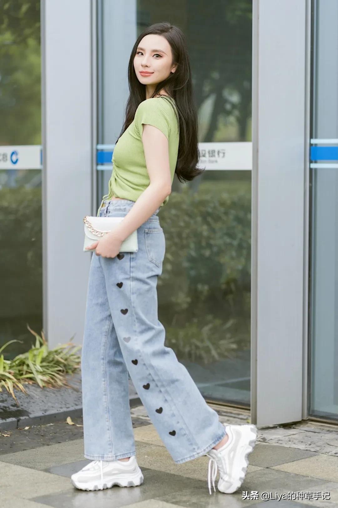 凉鞋穿起来拖沓,凉鞋穿起来没气质