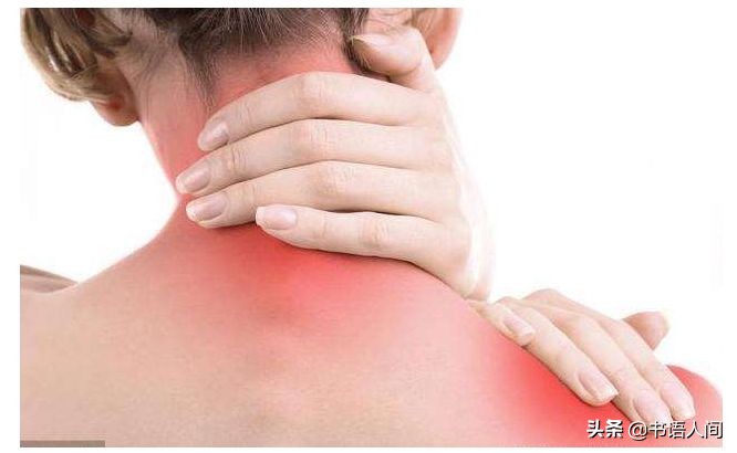 年纪轻轻肩颈酸疼,年纪轻轻肩颈疼痛