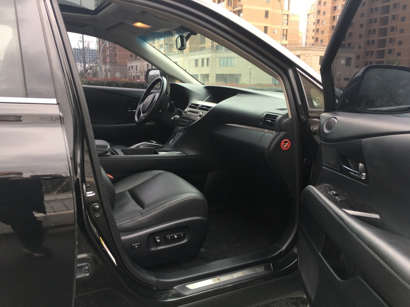 雷克萨斯rx270,雷克萨斯rx12款rx270烧机油吗