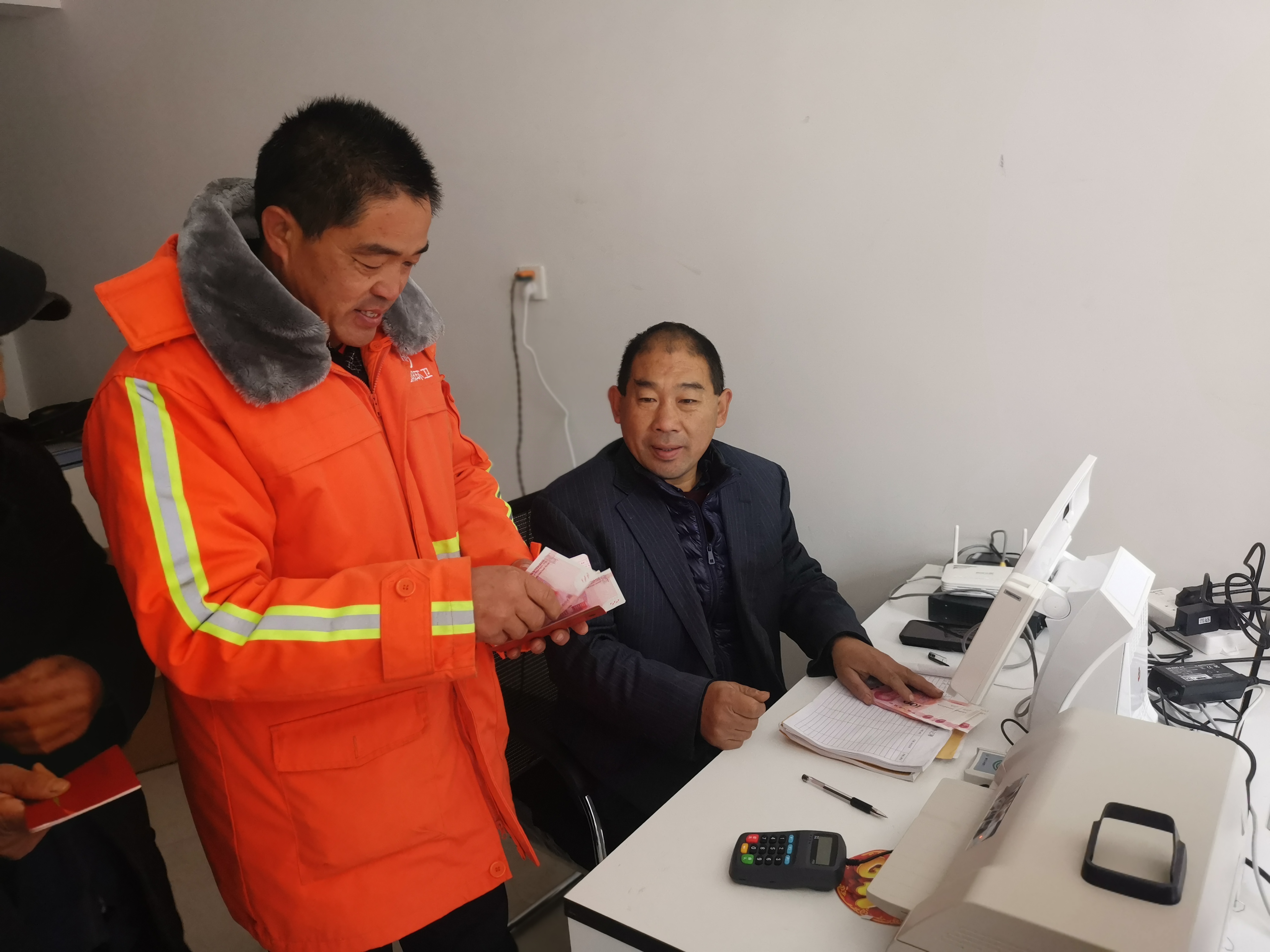 农村金融机构助推三农,三农金融服务助力乡村振兴