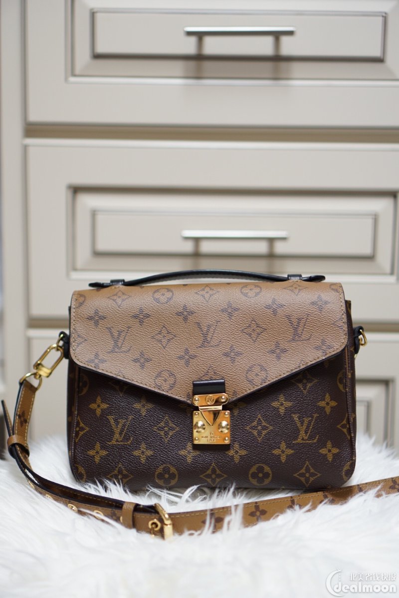 今年流行的lv包包款式,正品lv女包经典款louisvuitton多少钱