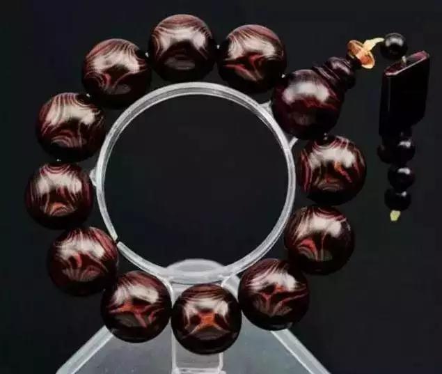 天价黄花梨手串,顶级海南黄花梨油梨老料手串价格