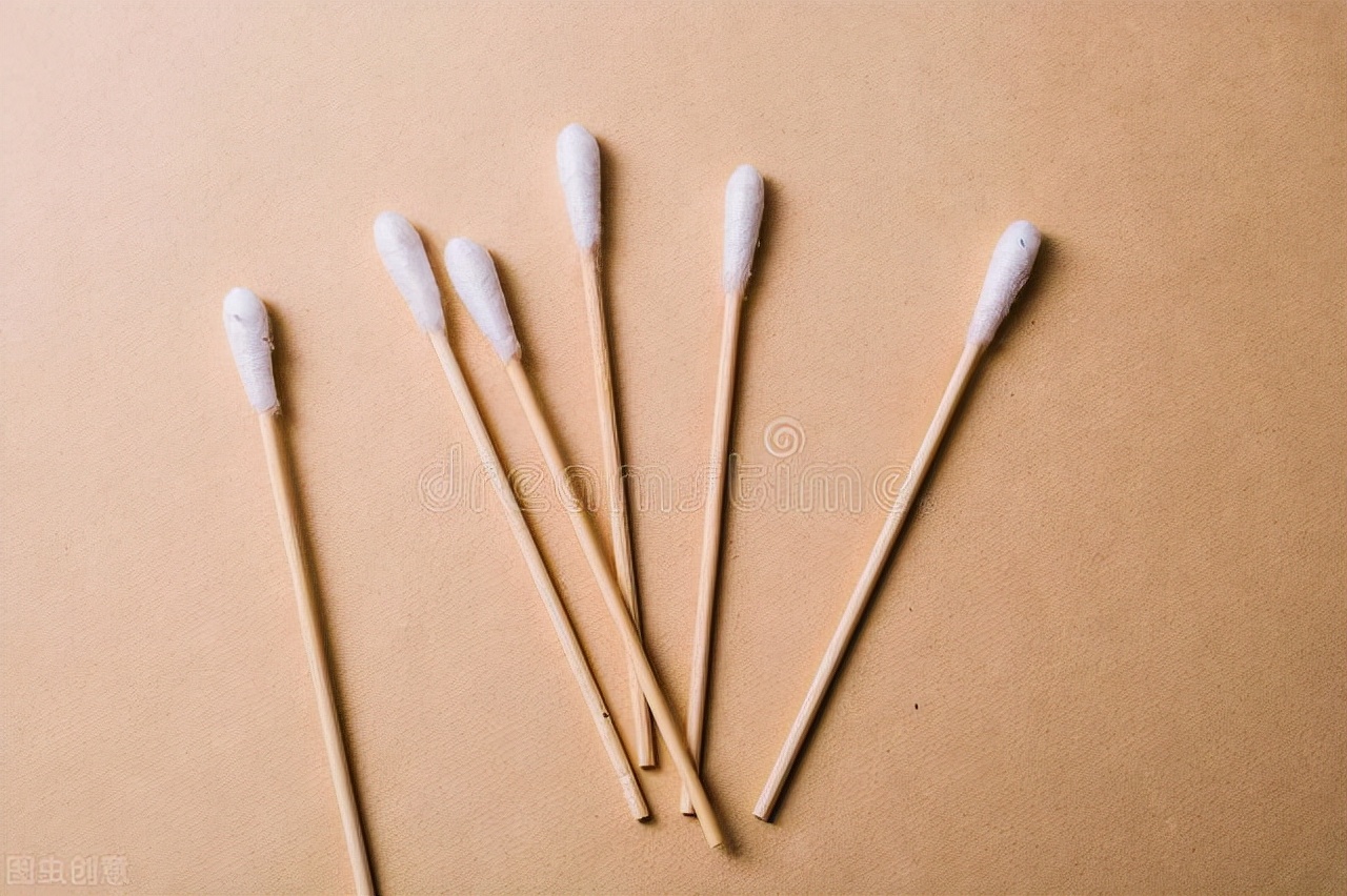 兔子的脚趾甲流血了怎么办,兔子脚指甲剪出血怎么办