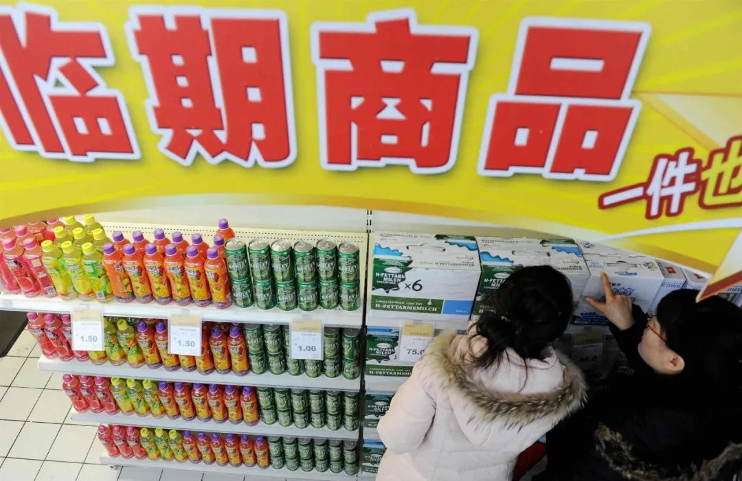 同样一箱牛奶,网上卖40,实体店卖80?内行人为你揭开内幕