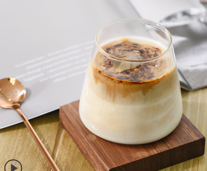 星巴克瑞幸速溶咖啡,日本星巴克热抹茶拿铁