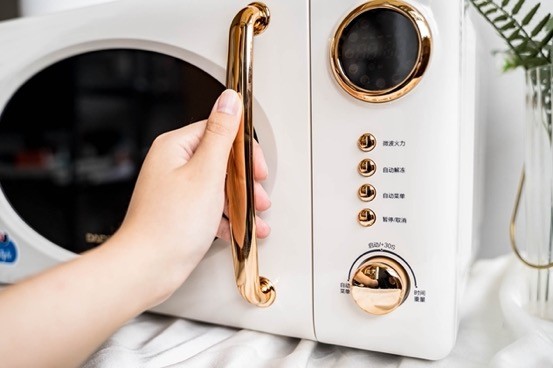 大宇微波炉和格兰仕微波炉哪个好,大宇微波炉可以做什么