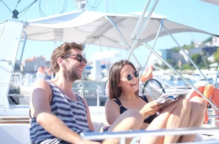 不再是土豪专利!游艇界的Booking.com风靡年轻一代