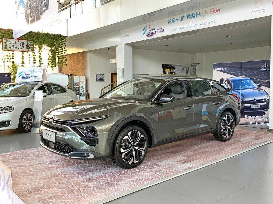 中国造，欧洲销！凡尔赛C5X返销欧洲，买欧洲品质的车何须进口？