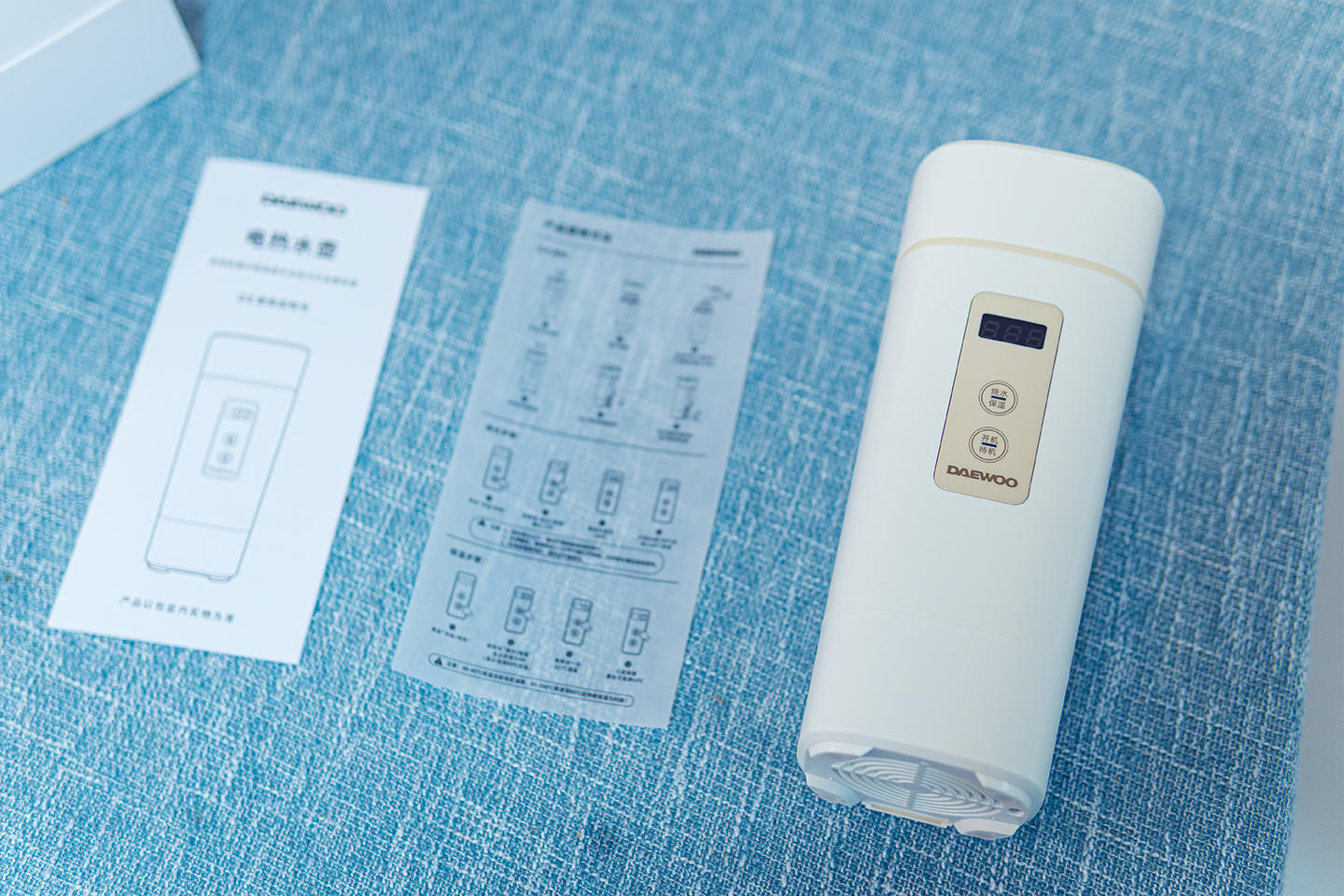 法格和大宇多功能料理锅哪个好,大宇烧水壶便携恒温壶测评