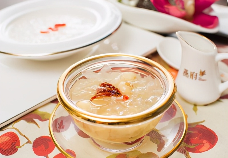 燕窝几时吃比较合适,40岁女人每天吃几克燕窝合适