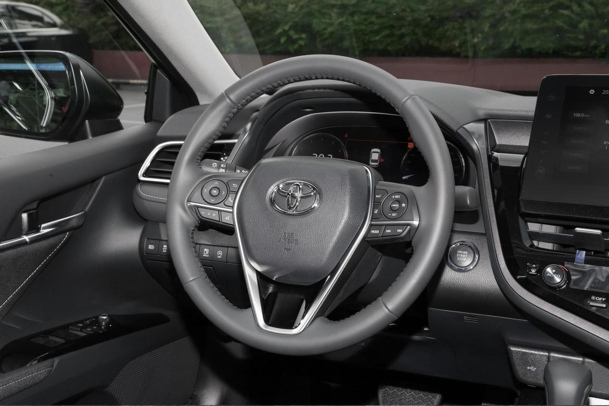 全新丰田凯美瑞0-100测试,2022款丰田凯美瑞深度测评