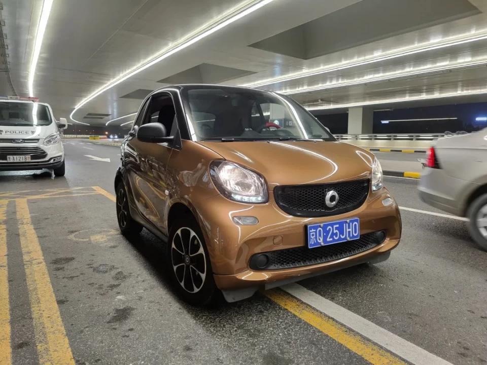 smartfortwo1.0驾驶感受,smartfortwo能用92汽油吗
