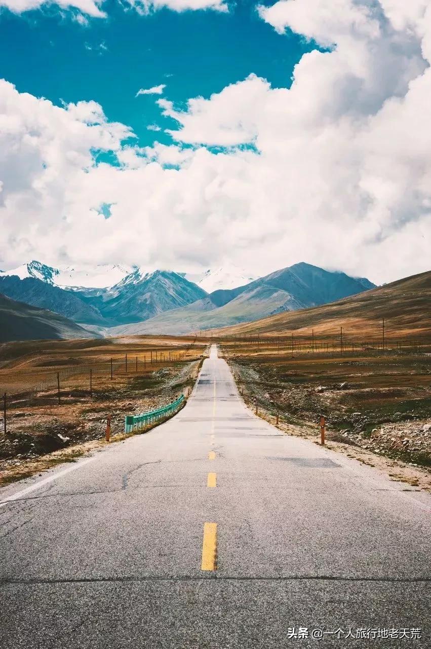 北疆自驾13天路线推荐,国内3条最美出境自驾线